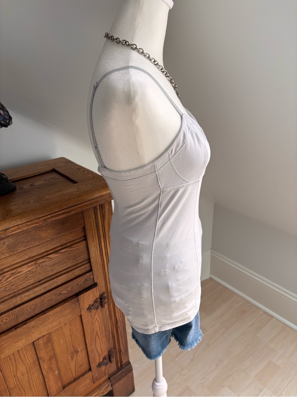 Talula Contour Tank 🤍 - Picture 4 of 6
